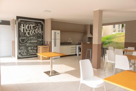 Apartamento para alugar com 41m², 2 quartos e sem vagaÁrea comum - Salão de festas