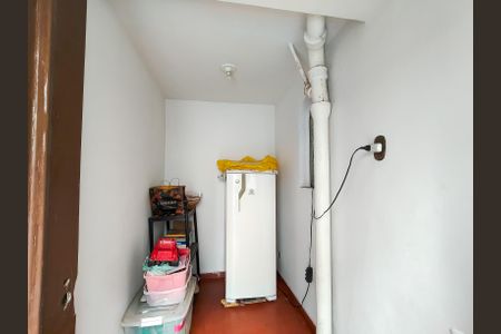 Casa à venda com 258m², 5 quartos e 2 vagasDespensa