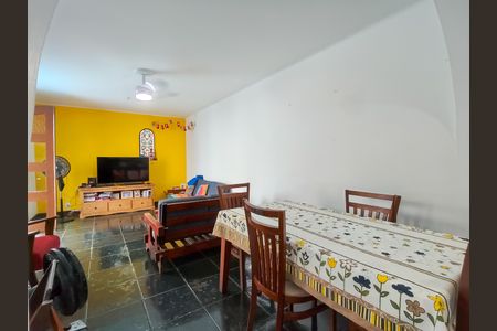 Casa à venda com 258m², 5 quartos e 2 vagasSala de Jantar