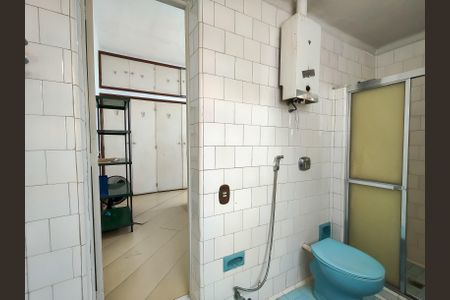 Casa à venda com 258m², 5 quartos e 2 vagasBanheiro da Suíte