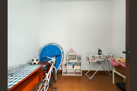 Casa à venda com 258m², 5 quartos e 2 vagasQuarto de Serviço