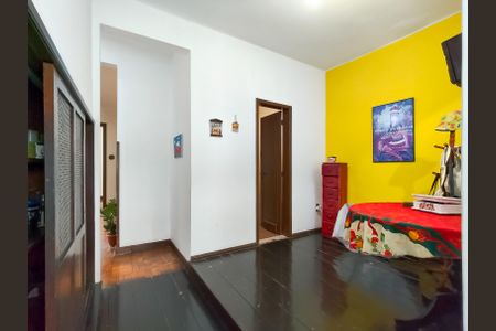 Casa à venda com 258m², 5 quartos e 2 vagasSala