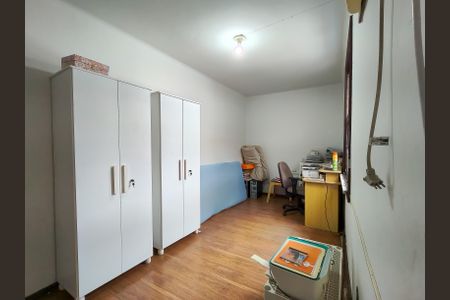 Casa à venda com 258m², 5 quartos e 2 vagasQuarto 3