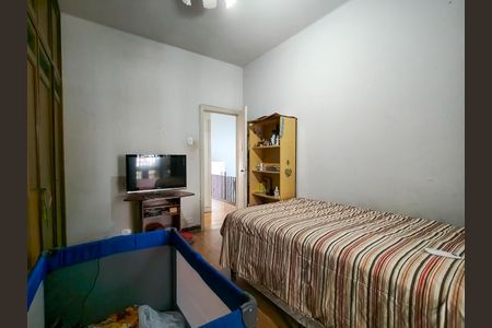 Casa à venda com 258m², 5 quartos e 2 vagasQuarto 2