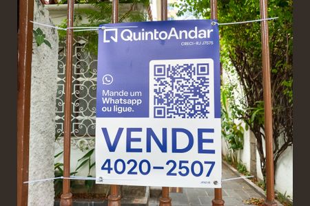 Casa à venda com 258m², 5 quartos e 2 vagasPlaca