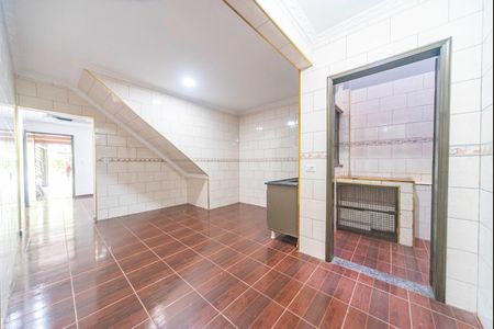 Casa à venda com 122m², 3 quartos e 2 vagasCozinha 