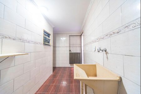 Casa à venda com 122m², 3 quartos e 2 vagasÁrea de Serviço