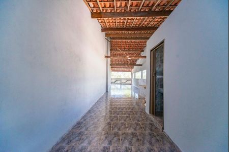 Casa à venda com 122m², 3 quartos e 2 vagasCoberta