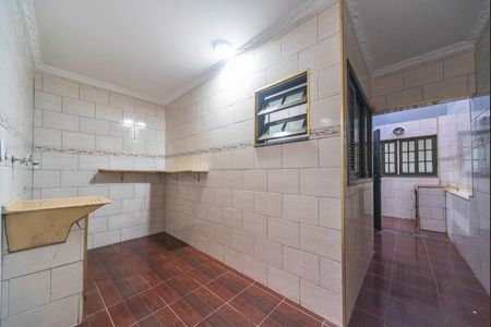 Casa à venda com 122m², 3 quartos e 2 vagasÁrea de Serviço