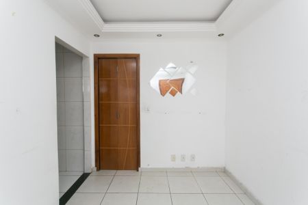Sala de apartamento para alugar com 2 quartos, 50m² em Itaquera, São Paulo