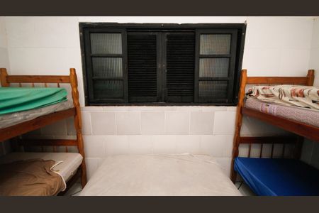 Casa para alugar com 166m², 2 quartos e 2 vagasQuarto 1