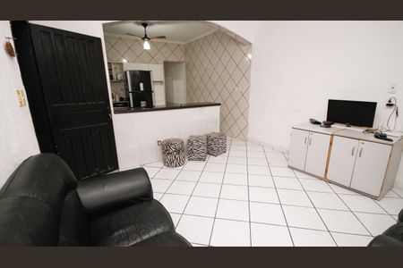 Casa para alugar com 166m², 2 quartos e 2 vagasSala