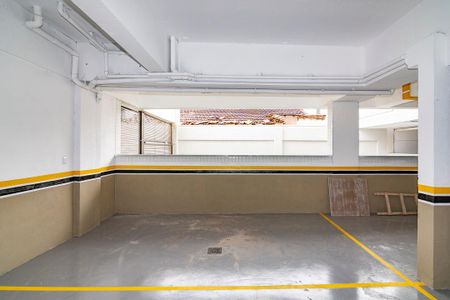 Apartamento para alugar com 57m², 3 quartos e 2 vagasGaragem