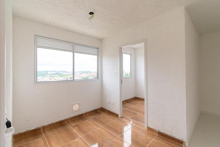 Sala de apartamento para alugar com 2 quartos, 32m² em Parque São Lourenço, São Paulo