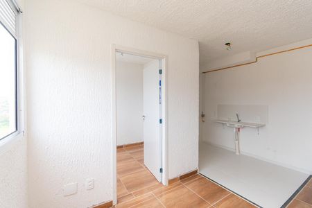 Sala de apartamento para alugar com 2 quartos, 32m² em Parque São Lourenço, São Paulo