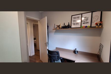 Apartamento à venda com 75m², 3 quartos e 1 vagaQuarto 2