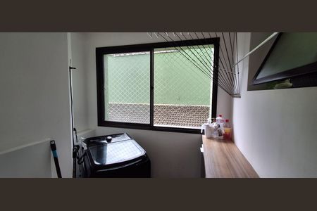 Apartamento à venda com 75m², 3 quartos e 1 vagaÁrea de Serviço 