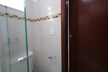 Casa de condomínio para alugar com 100m², 2 quartos e 1 vagaBanheiro da Suíte 1