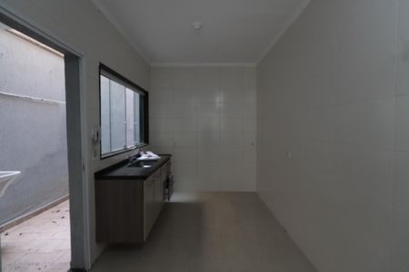 Casa de condomínio para alugar com 100m², 2 quartos e 1 vagaCozinha