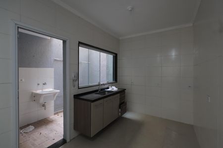 Casa de condomínio para alugar com 100m², 2 quartos e 1 vagaCozinha