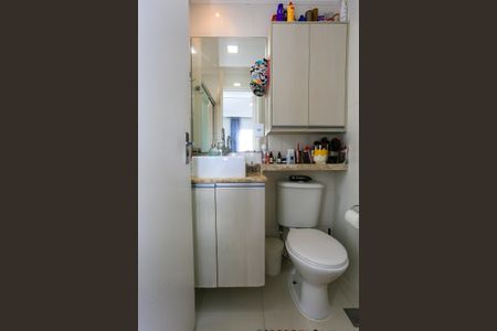 Apartamento à venda com 69m², 2 quartos e 1 vagaBanheiro da Suíte