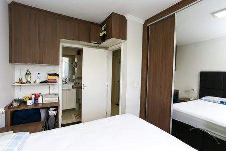 Apartamento à venda com 69m², 2 quartos e 1 vagasuíte