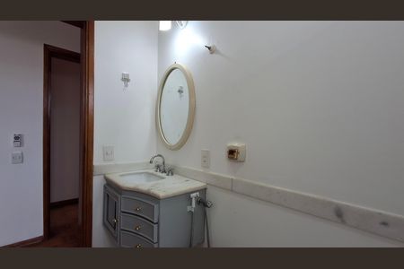 Apartamento para alugar com 107m², 3 quartos e 2 vagasBanheiro da Suíte 