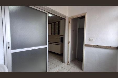 Apartamento para alugar com 107m², 3 quartos e 2 vagasÁrea de Serviço