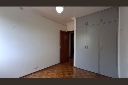 Apartamento para alugar com 107m², 3 quartos e 2 vagasQuarto 2