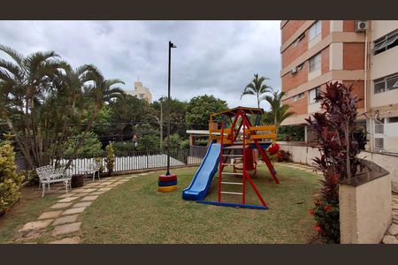 Apartamento para alugar com 107m², 3 quartos e 2 vagasÁrea comum - Playground