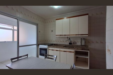Apartamento para alugar com 107m², 3 quartos e 2 vagasCozinha