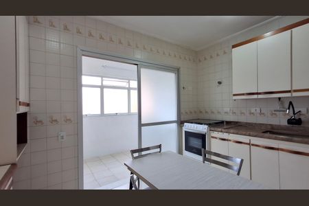 Apartamento para alugar com 107m², 3 quartos e 2 vagasCozinha