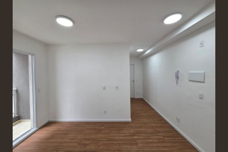 Sala  de apartamento para alugar com 2 quartos, 43m² em Jardim Normandia, Guarulhos