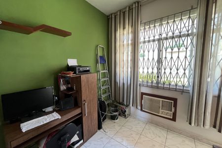 Casa à venda com 649m², 4 quartos e 8 vagas Casa à venda com 649m², 4 quartos e 8 vagasQuarto 3
