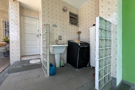 Casa à venda com 649m², 4 quartos e 8 vagas Casa à venda com 649m², 4 quartos e 8 vagasArea de serviço