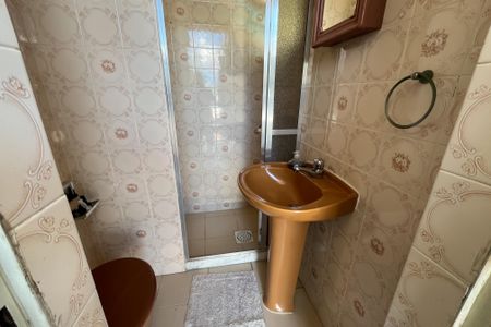 Casa à venda com 649m², 4 quartos e 8 vagas Casa à venda com 649m², 4 quartos e 8 vagasBanheiro 4