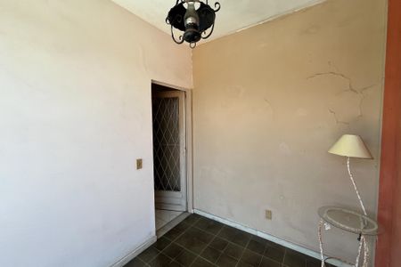 Casa à venda com 649m², 4 quartos e 8 vagas Casa à venda com 649m², 4 quartos e 8 vagasVaranda