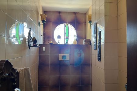 Casa à venda com 649m², 4 quartos e 8 vagas Casa à venda com 649m², 4 quartos e 8 vagasLavabo