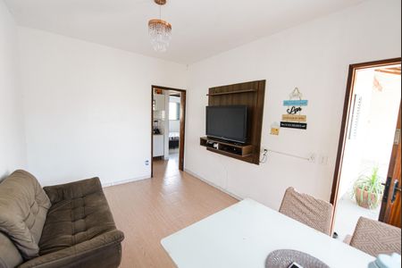 Sala de casa para alugar com 2 quartos, 70m² em Residencial Novo Horizonte, Taubaté