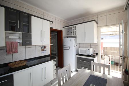 Casa à venda com 68m², 3 quartos e 1 vagaCozinha