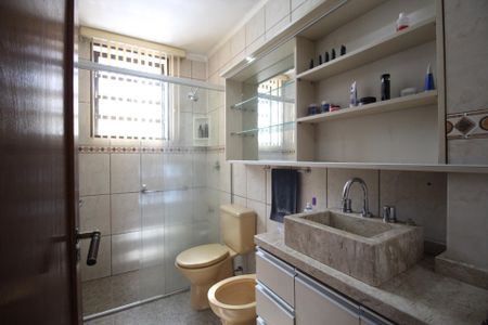 Casa à venda com 68m², 3 quartos e 1 vagaBanheiro