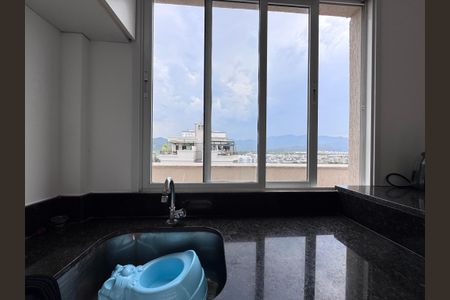 Apartamento para alugar com 150m², 3 quartos e 2 vagasCozinha e Área de Serviço