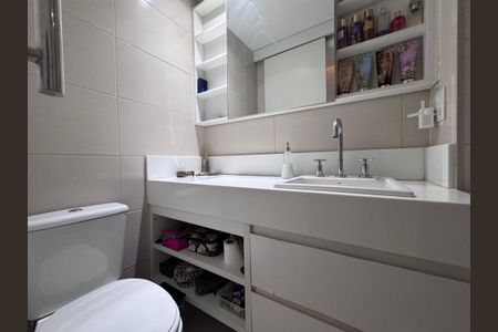 Apartamento para alugar com 150m², 3 quartos e 2 vagasBanheiro Social
