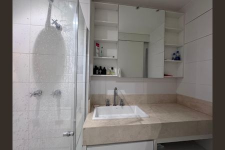 Apartamento para alugar com 150m², 3 quartos e 2 vagasSuíte - Banheiro