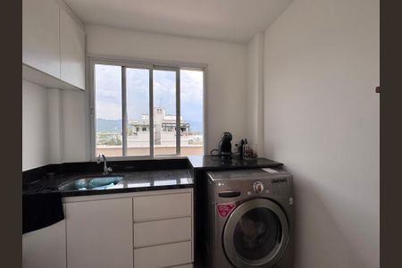 Apartamento para alugar com 150m², 3 quartos e 2 vagasCozinha e Área de Serviço