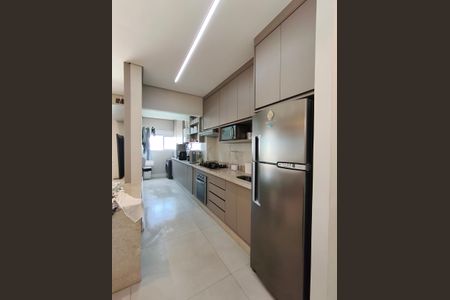 Apartamento à venda com 75m², 2 quartos e 1 vaga
