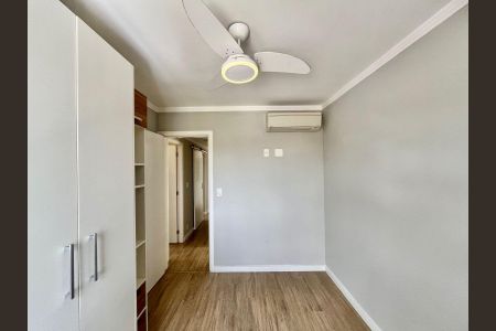 Apartamento à venda com 92m², 3 quartos e 2 vagasQuarto 2