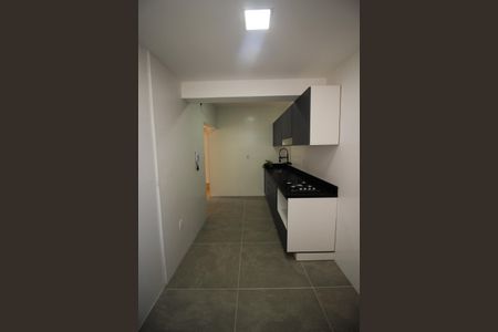 Apartamento à venda com 107m², 3 quartos e sem vagaCozinha e Área de Serviço