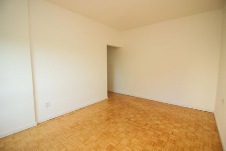 Apartamento à venda com 107m², 3 quartos e sem vagaQuarto 3