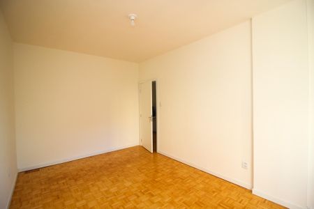 Apartamento à venda com 107m², 3 quartos e sem vagaQuarto 1